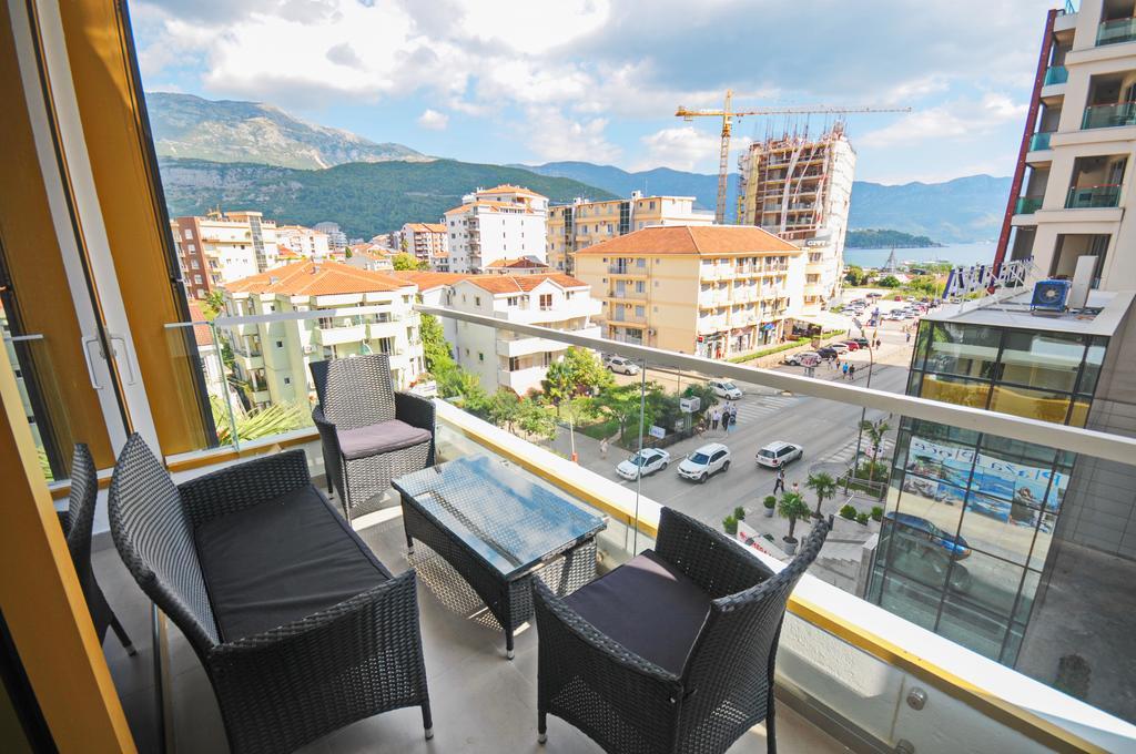Sea Breeze Lux Apartments Budua Esterno foto