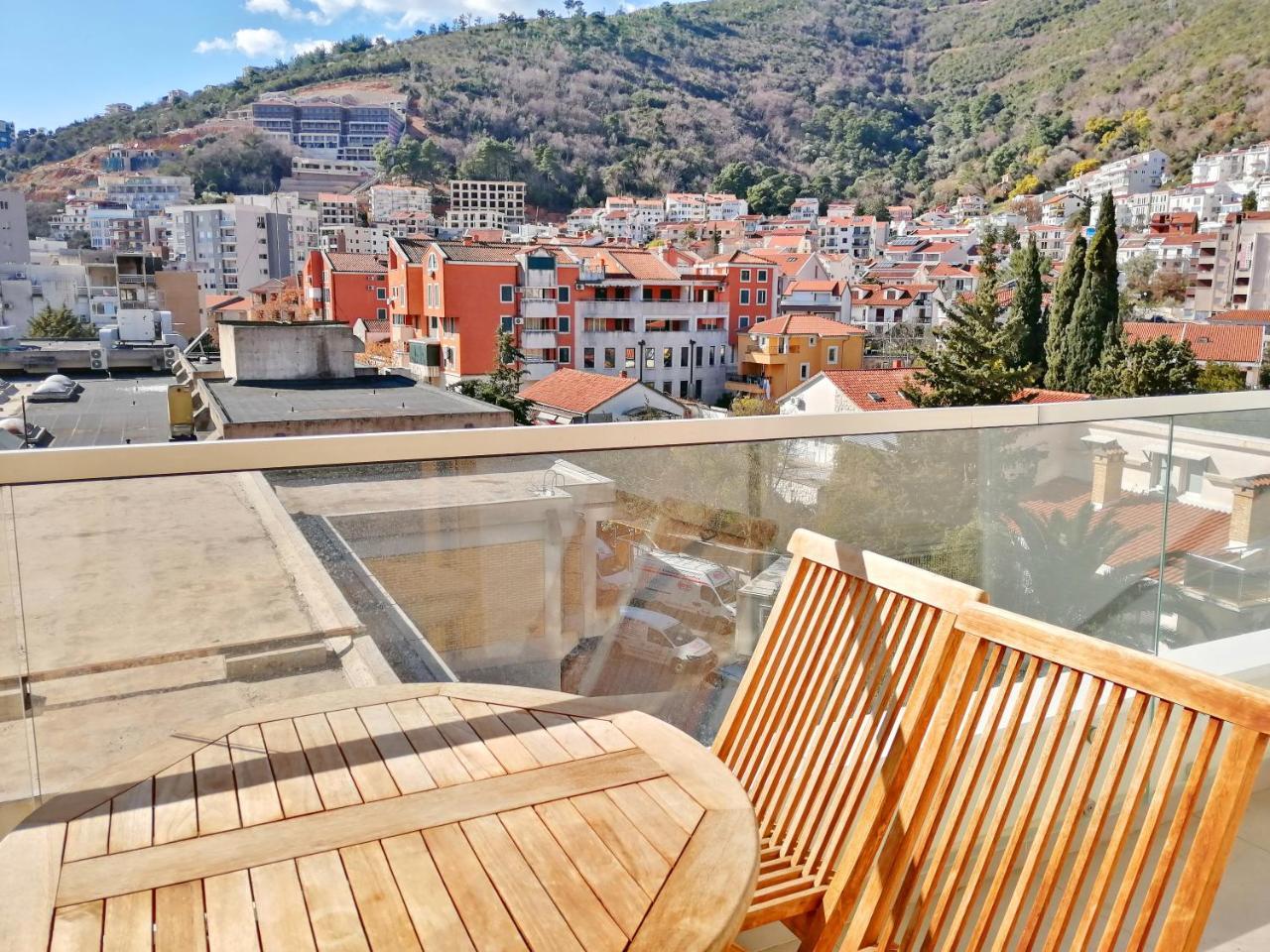 Sea Breeze Lux Apartments Budua Esterno foto
