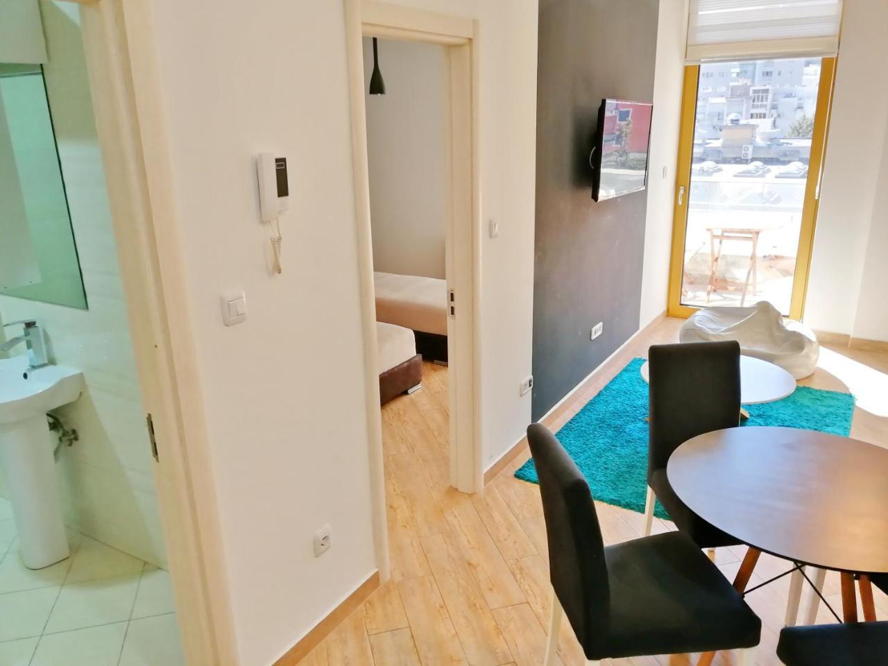 Sea Breeze Lux Apartments Budua Esterno foto