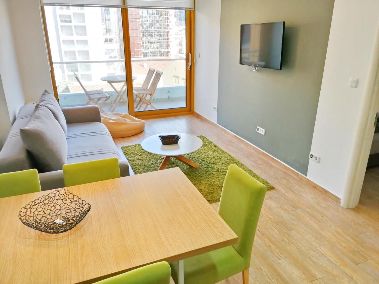 Sea Breeze Lux Apartments Budua Esterno foto